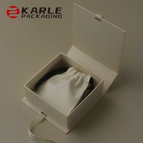Magnetic-Lid-Gift-Boxes-for-Every-Occasion-2.jpg